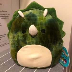 BNWT 8” Trey the Triceratops Squishmallow